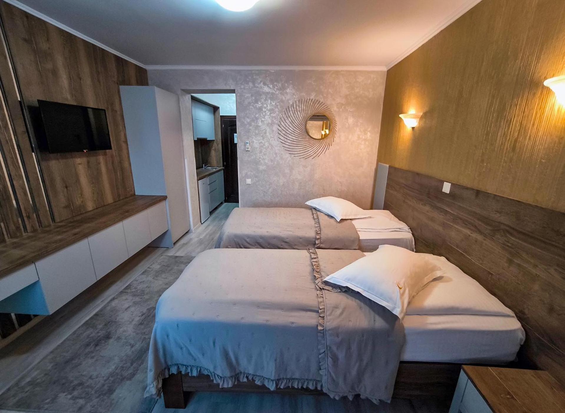 Hotel Dorobanti Iasi Exterior foto